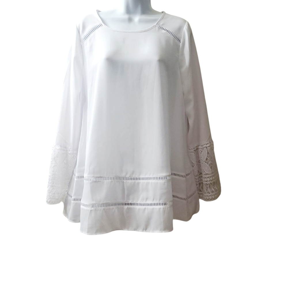 Valerie Stevens Womens White Batwing Blouse